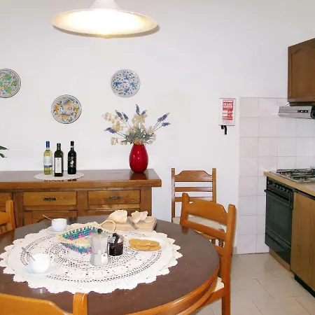 Apartment Locazione Turistica La Pieve San Donato in Poggio