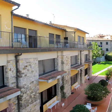 Locazione Turistica La Pieve * San Donato in Poggio